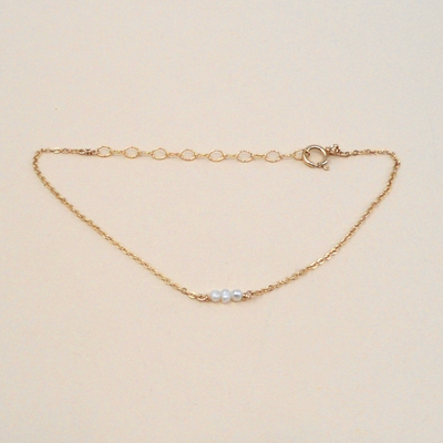 Three Pearl Bracelet