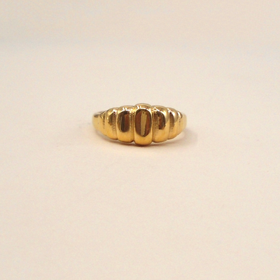 Mabel Ring