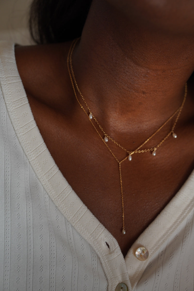 Dainty Pearl Lariat